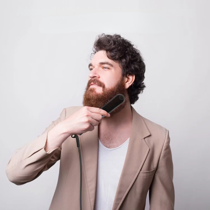 BeardEase - Quick Straightening Comb 1