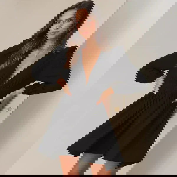 Variant image for Black