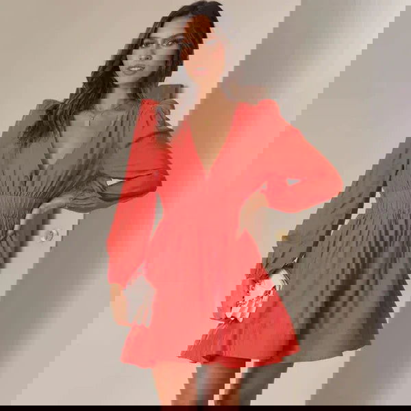 Variant image for Red
