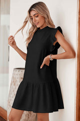  Chic Round Neck Shift Dress for Effortless Style-4
