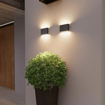 Clarion wall light 2