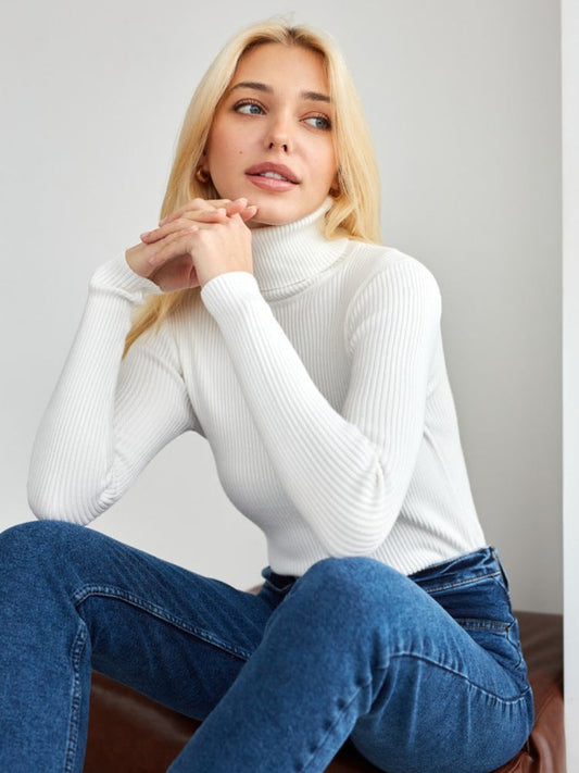 Classic turtleneck sweater for women | Casual 0