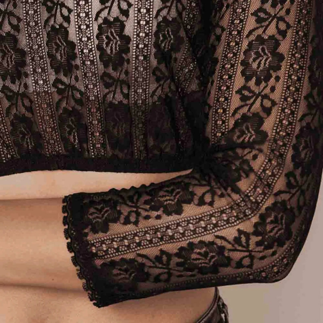 Dirndl blouse made of lace with a stand-up collar and 3/4 sleeves for traditional costumes 3