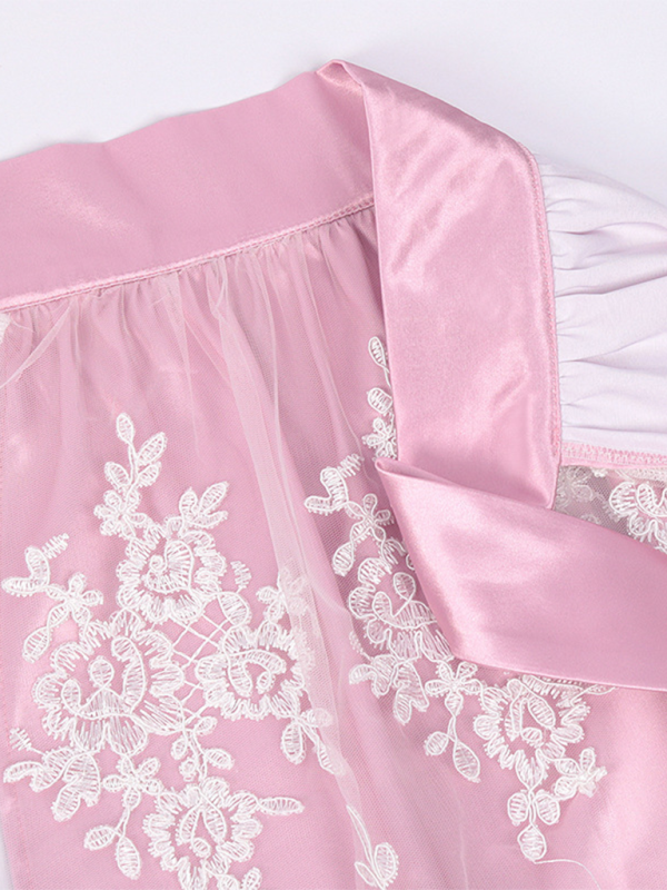 Dirndl dress with embroidered apron and lace-up bodice for Oktoberfest 3