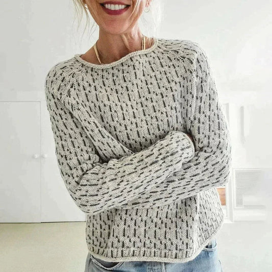 Elegant grey knitted sweater for women | Long sleeves 0