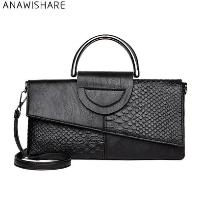 ELIZA | Sophisticated Style Leather Clutch 2