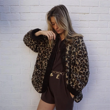 Leah | Jacket with an O-neck and leopard print 4