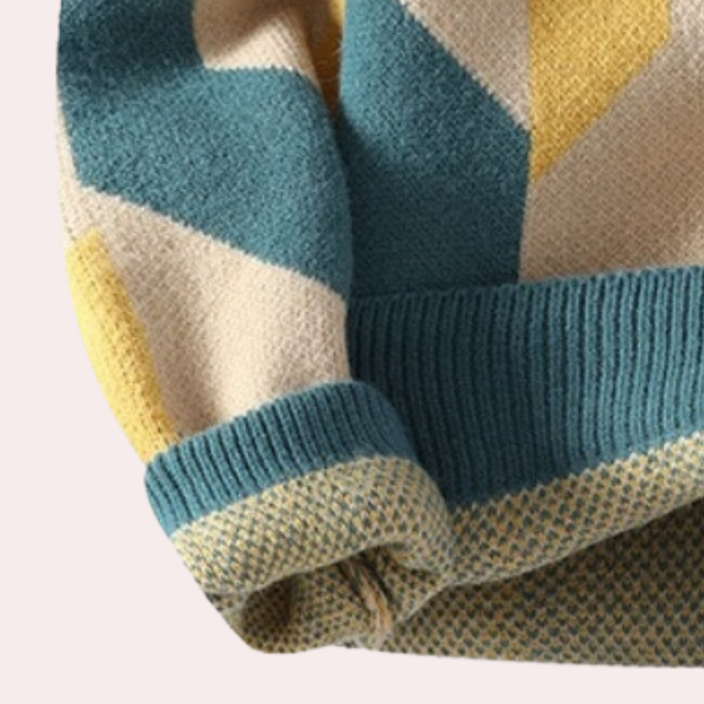 Men’s Knitted Sweater - Geometric Pattern - Crew Neck - Relaxed Fit - Long Sleeve 2