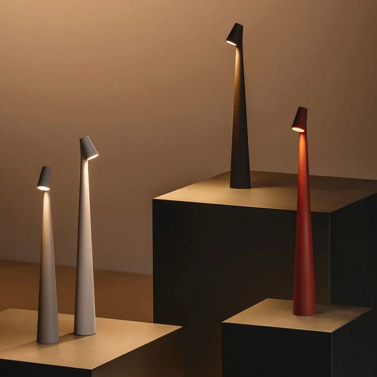 Minimalist beam lamp 1
