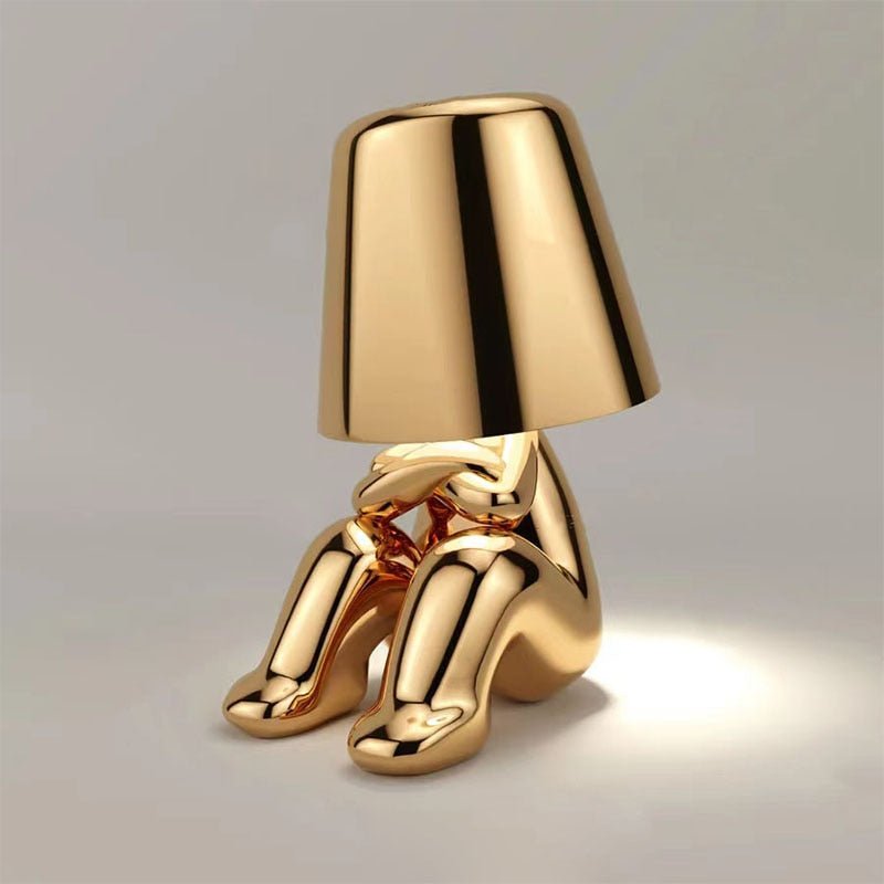 Mistero | Golden sculptural table lamp 4
