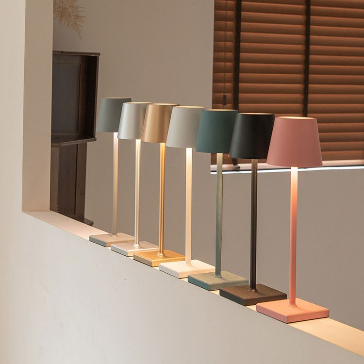 NORDIA | Wireless rechargeable table lamp 1