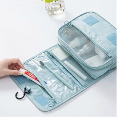 Nadia Helleblaue Travel Toilet Bag with Convenient Hook 2