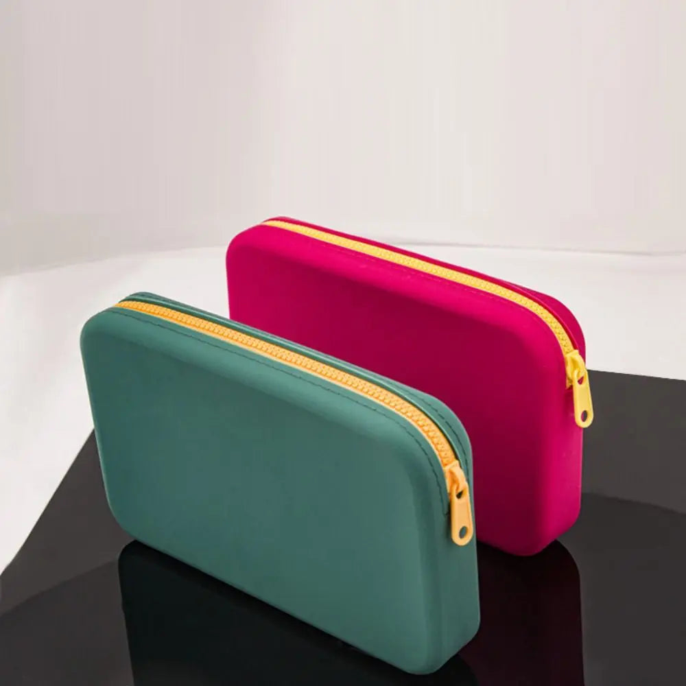 Sarahi | Large Waterproof Silicone Makeup Bag 6