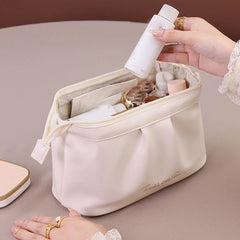 Mikaela | Spacious and Efficient Organizational Makeup Bag 3