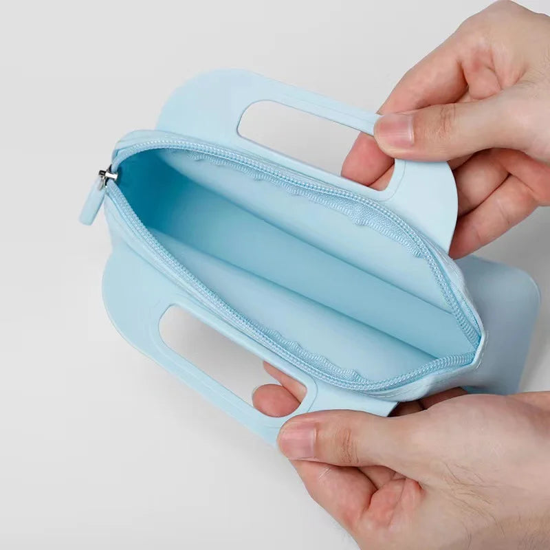 Greta | Durable Silicone Cosmetic Bag 5