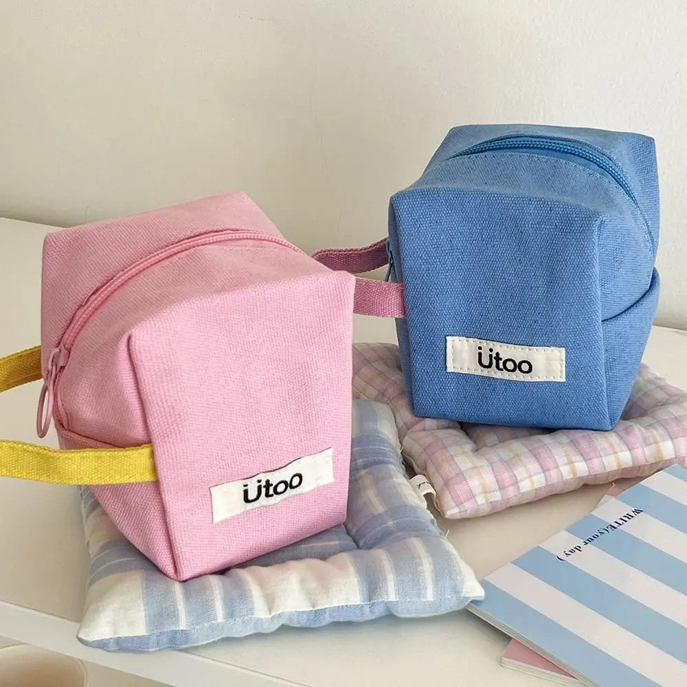 Solana | Compact Canvas Makeup Bag 5
