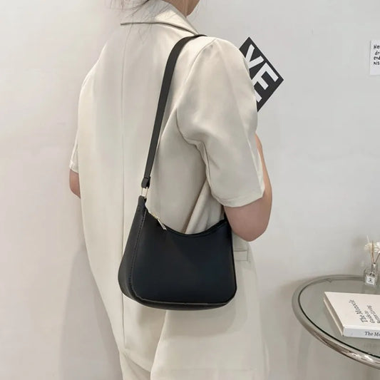 Bonnie | Mini Curve Shoulder Bag 1