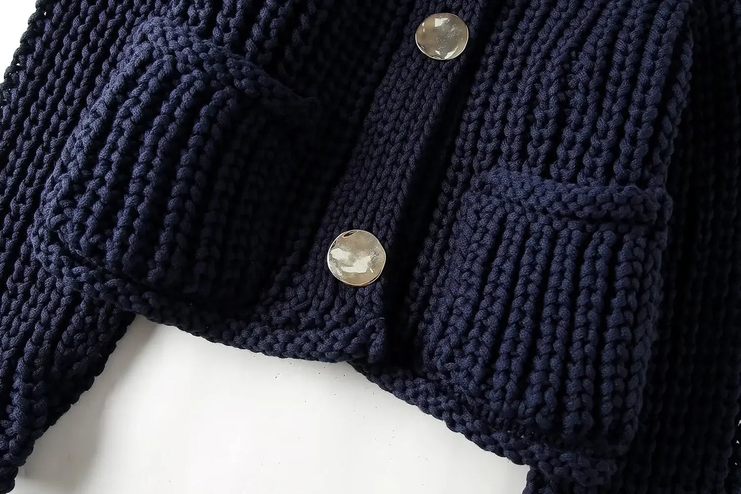 Cardigan tricoté bleu marine - Charme décontracté vintage