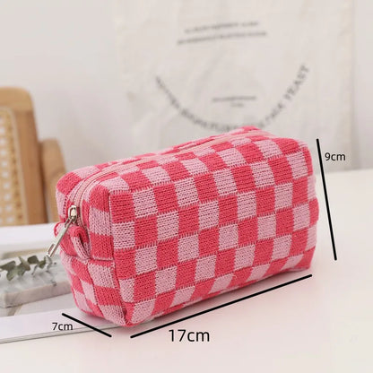 Nova | Trendy Checkered Y2K-Style Make-up Bag 5