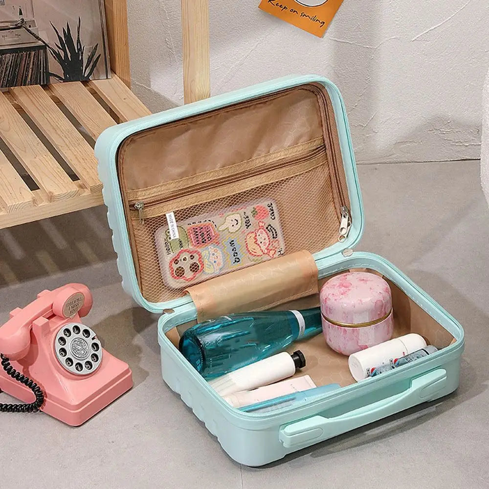 Salma | Durable Hard Shell Travel Cosmetic Bag 5