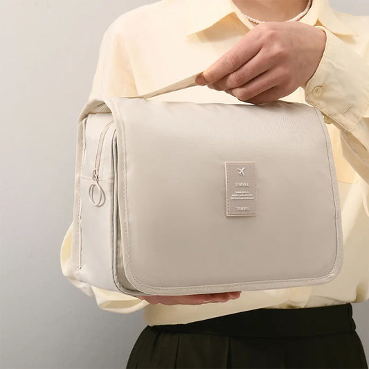 Grace | Spacious and Practical Travel Organizer 1