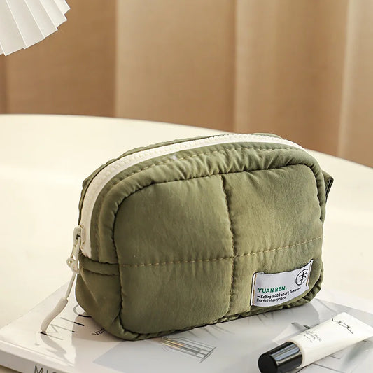 Mica | Durable and Spacious Organizer for Beauty Products 1