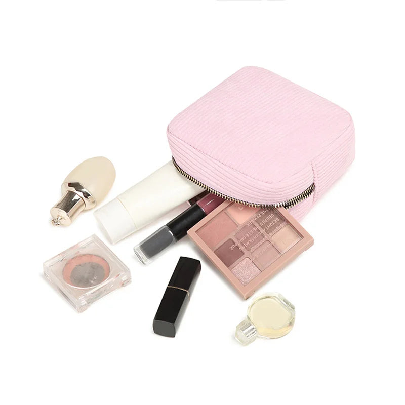 Aura | Stylish and spacious cord-style cosmetic bag 4