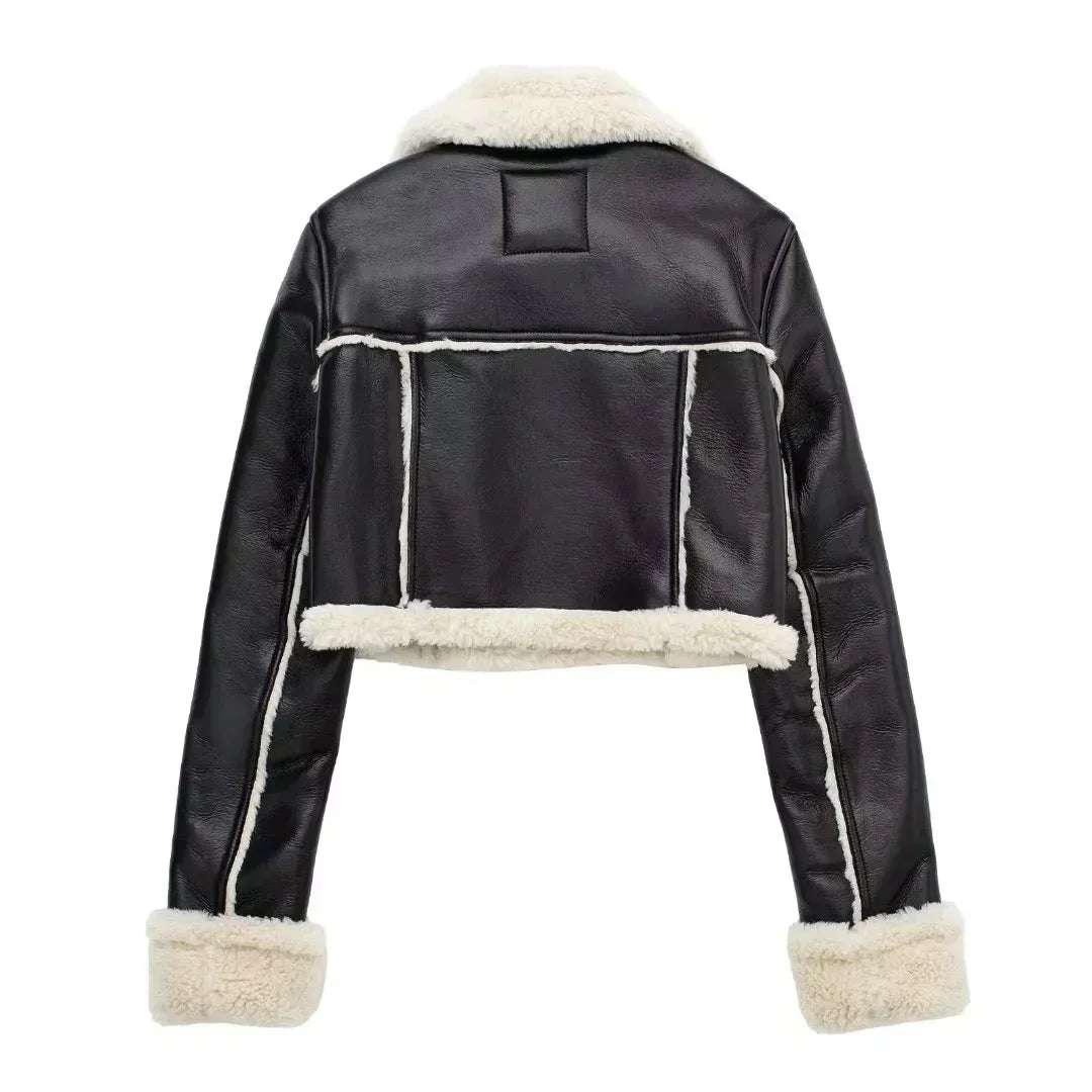 LUNA - Le Blouson Shearling Élégance