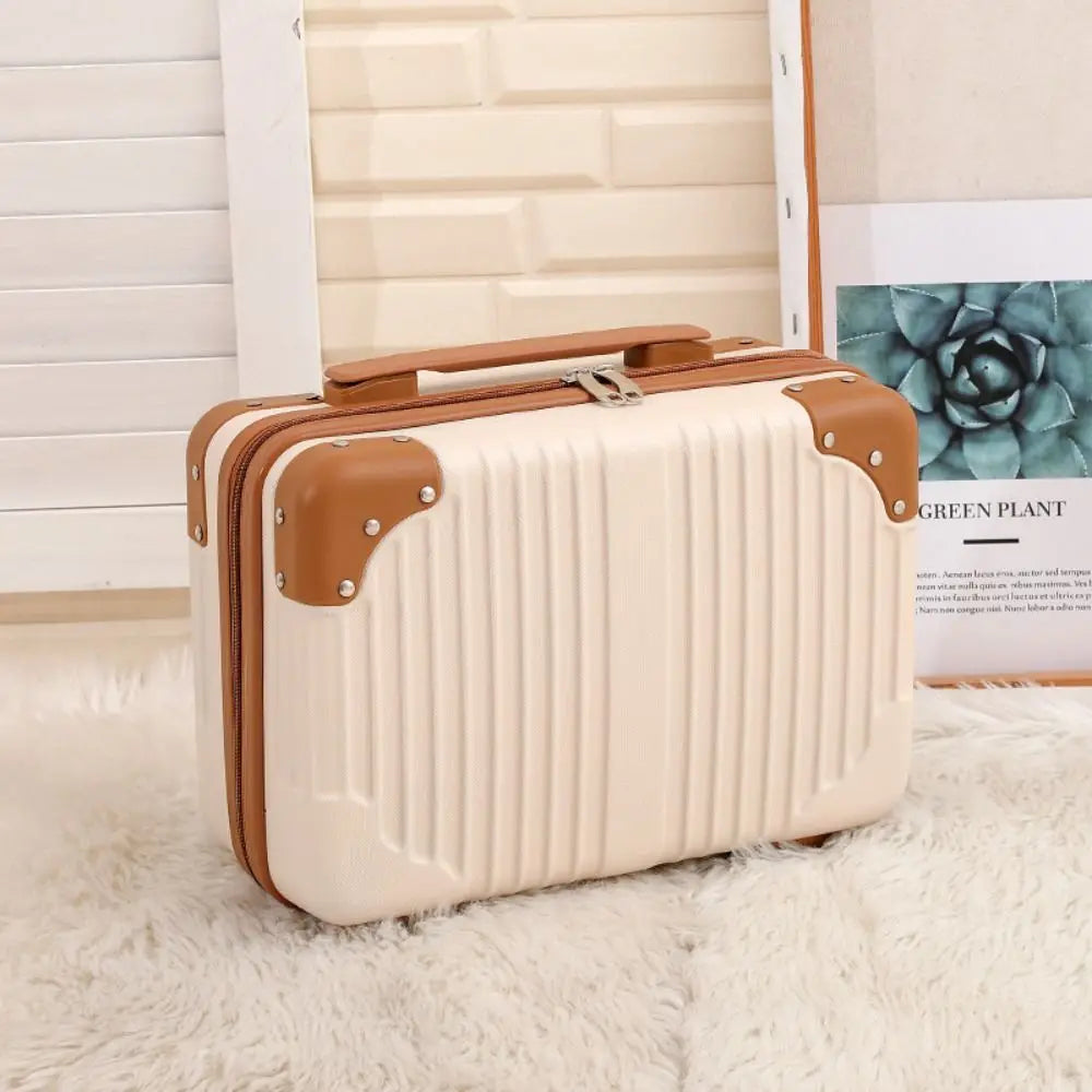 Annalisa | Vintage Design Portable Beauty Cosmetic Case 2