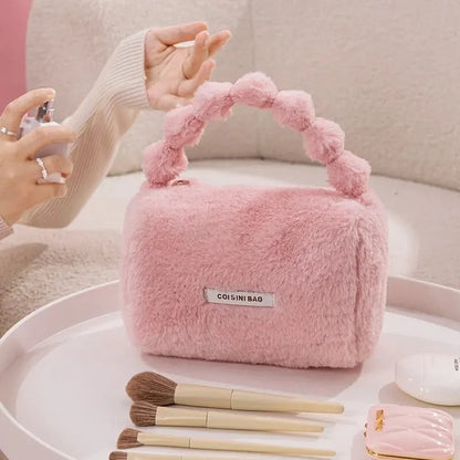 Elia | Winter Plush Cosmetic Bag 3