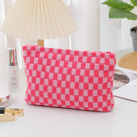 Ruthie | Checkered Aesthetic Makeup Pouch 1