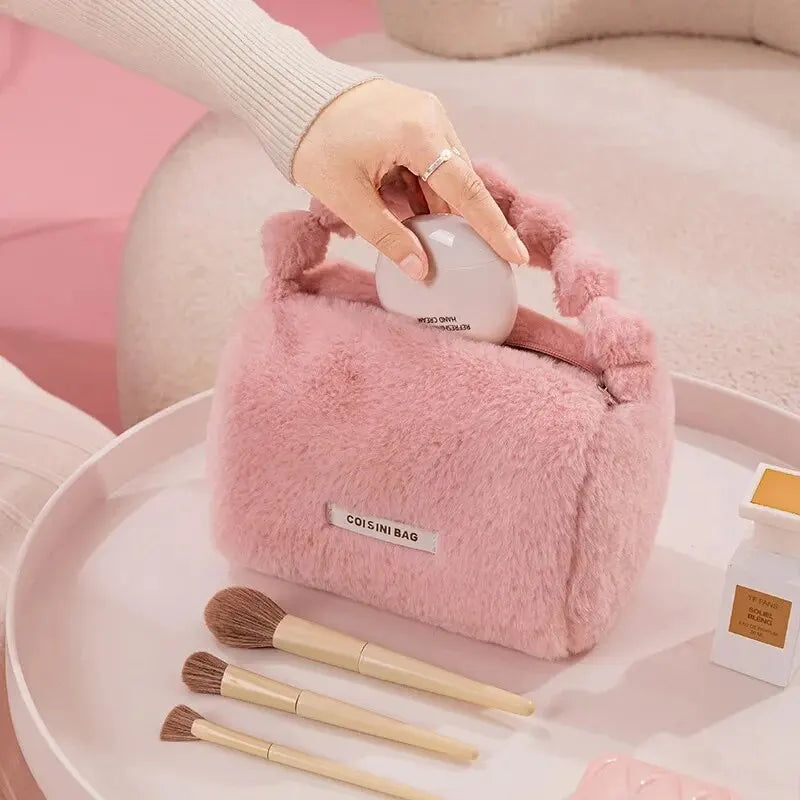 Elia | Winter Plush Cosmetic Bag 5