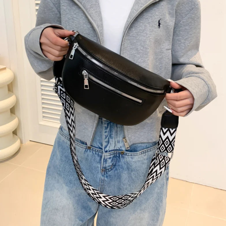 HALLIE | Women's Chest Bag 2