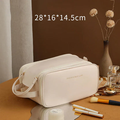 Sienna | Elegant and Spacious Travel Cosmetic Accessory 3