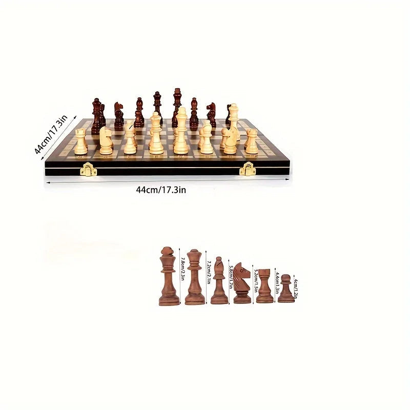 Strategio – Foldable wooden chess game with felt board 5
