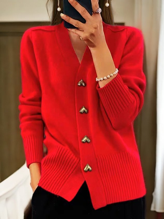 Warm ladies cardigan | with heart buttons 4