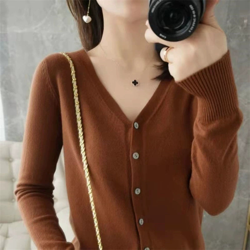 Women's V-neck cardigan | Casual 7