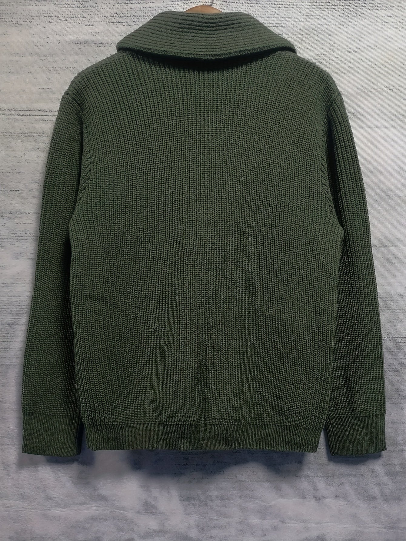 MOUNTAIN |  Men's Cardigan with Buttons-2