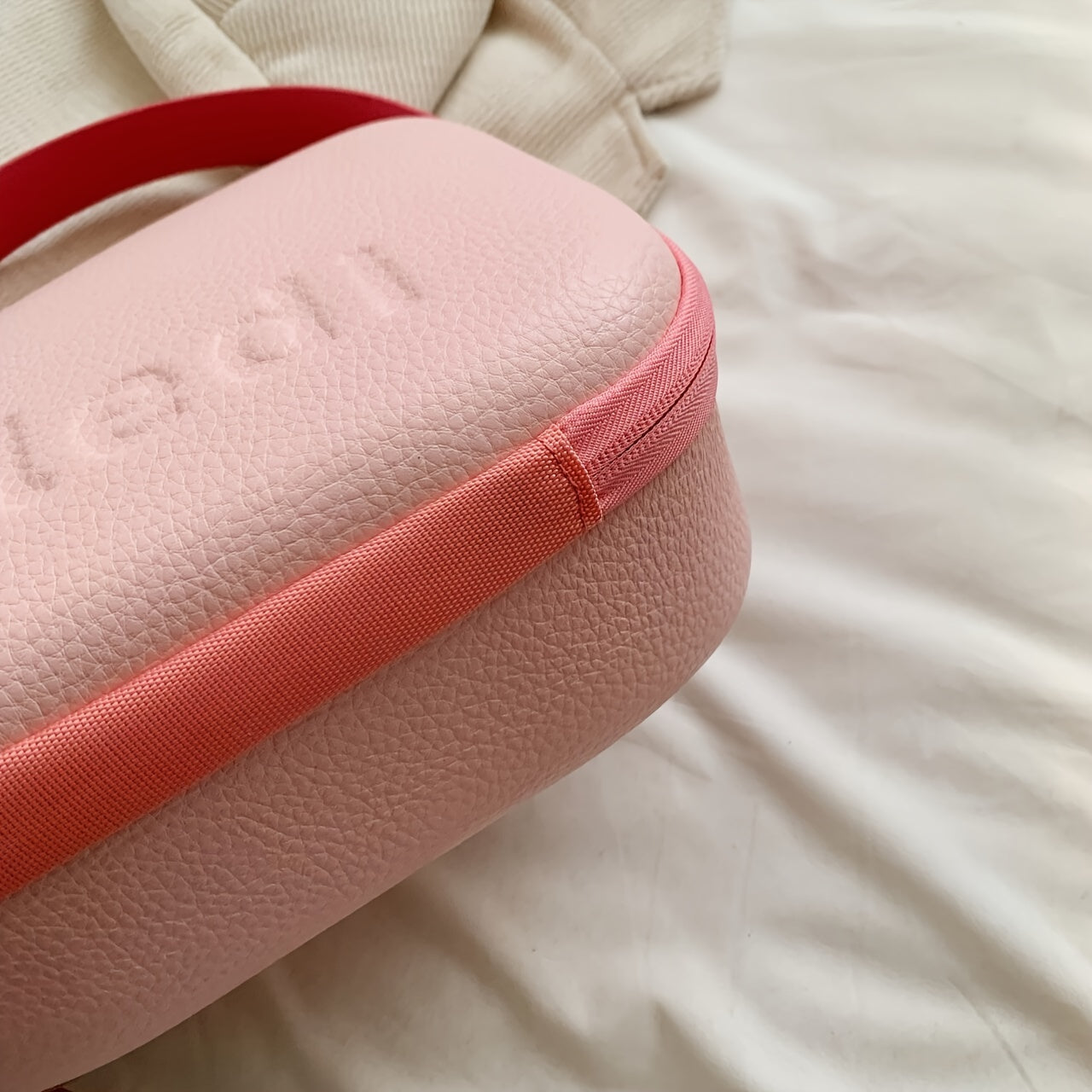 Ava | Versatile, durable, and spacious organizer for beauty essentials 6