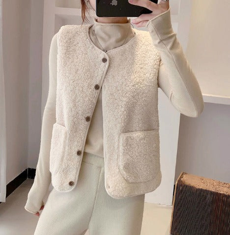 MILLIE | Single-Breasted Cozy Vest-1