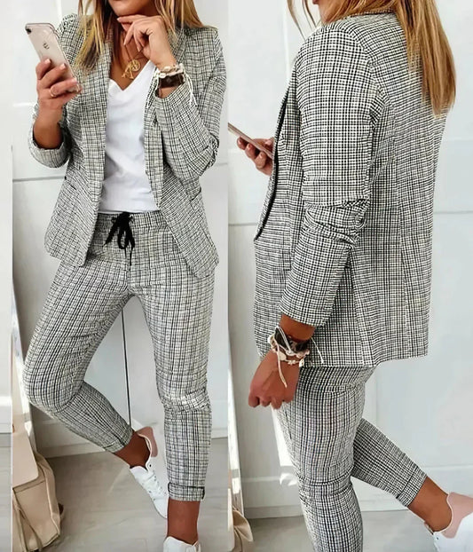SOFIA | Sophisticated Two-Piece Outfit-1