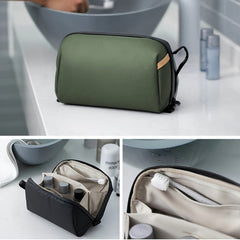 Zendaya | Stylish portable and travel-friendly cosmetic bag 4