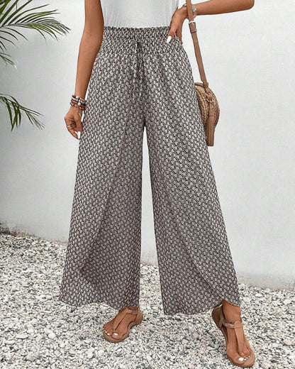 SUZY | Women's Pants with Geometric Print-1