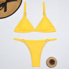 https://cdn.shopify.com/s/files/1/0884/1668/2333/files/dwuczesciowy-stroj-kapielowy-bikini-zolty-s-2_cce2ca26-1b1f-4189-b20c-91b3924af7ea.jpg?v=1739780667