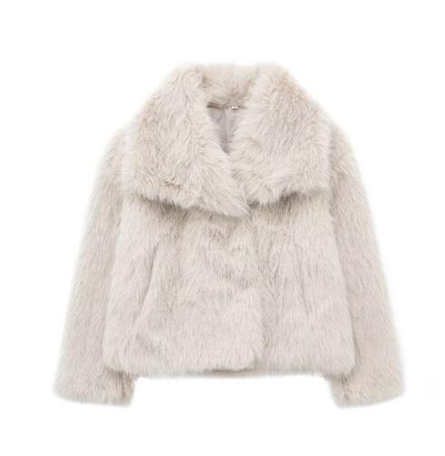 VICTORIA - Luxury Faux Fur Coat