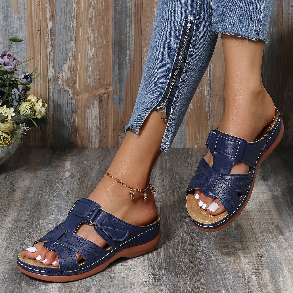 EVELYN | Non-slip Orthopedic Leather Sandals-6