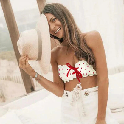 https://cdn.shopify.com/s/files/1/0884/1668/2333/files/strapless-polkadot-bikini-or-karola-bikini-carla-moda-5.webp?v=1734868905